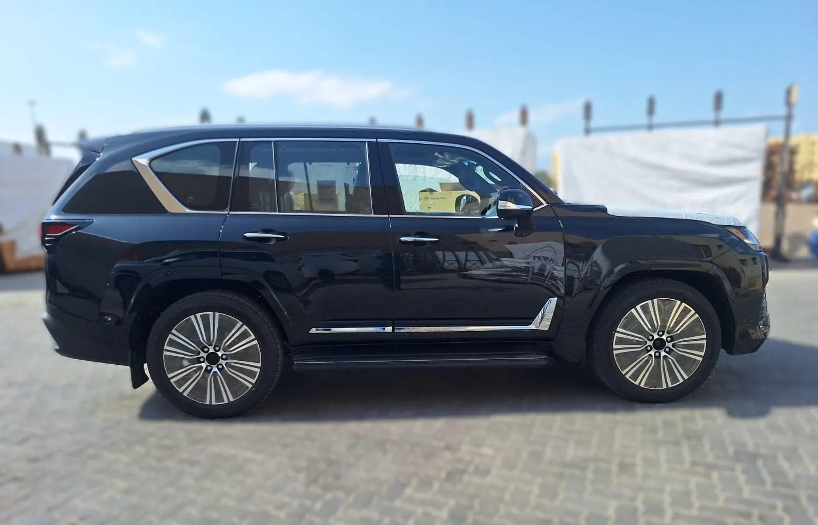 LEXUS LX 700h EXECUTIVE 2026 - Cedric Global